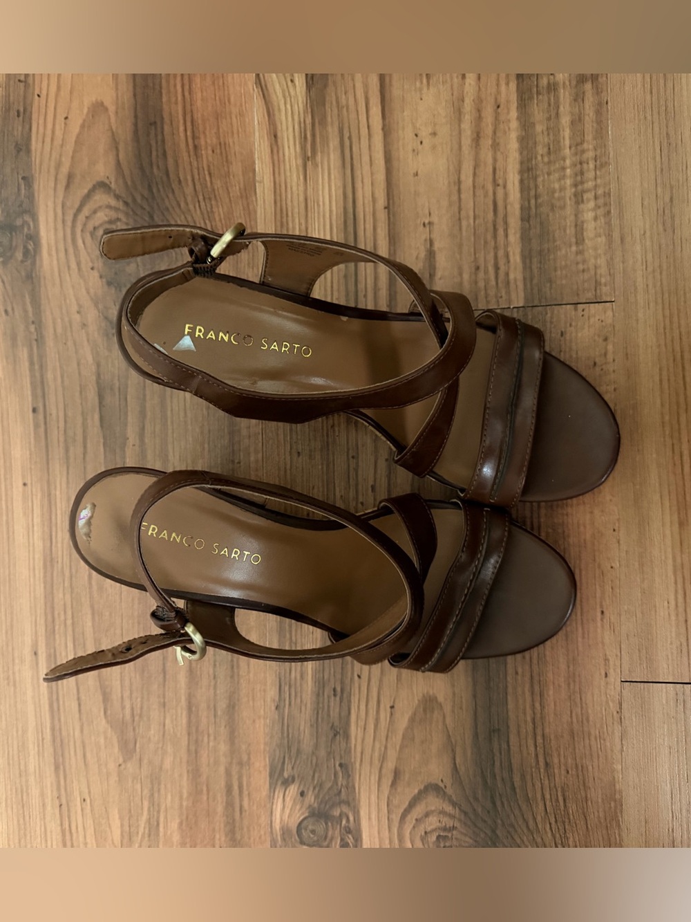 Franco Sarto Brown Leather T-Strap Heel platform Sandals